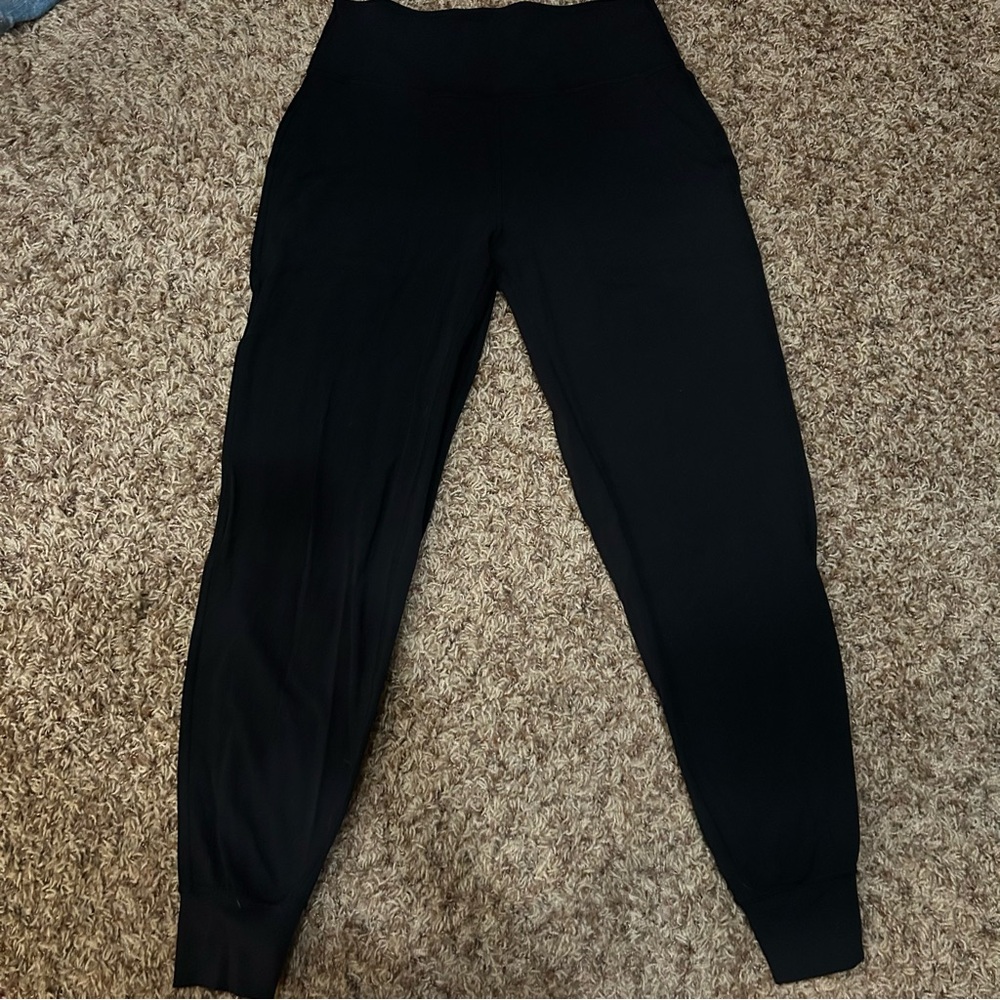 Lululemon Athletica Women's Black Jogger Pants Size 8
